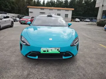 2024 Xiaomi SU7 с пробегом 25 000 км