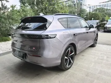 2025 Voyah Free с пробегом 19 000 км