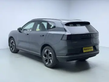 2026 Volvo XC70 с пробегом 12 000 км
