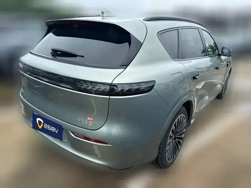 2025 Voyah Free с пробегом 11 000 км