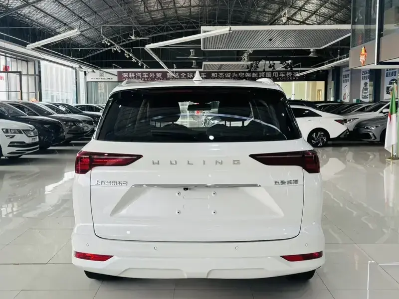 2020 Wuling Victory с пробегом 23 000 км