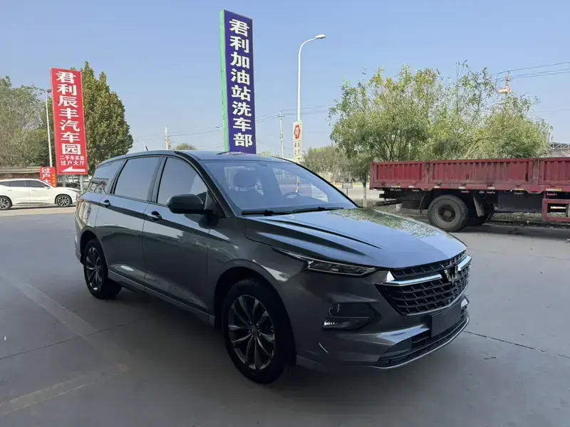 2022 Wuling Victory с пробегом 16 000 км