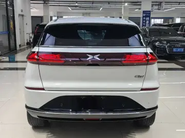 2022 Xpeng G3 с пробегом 11 200 км