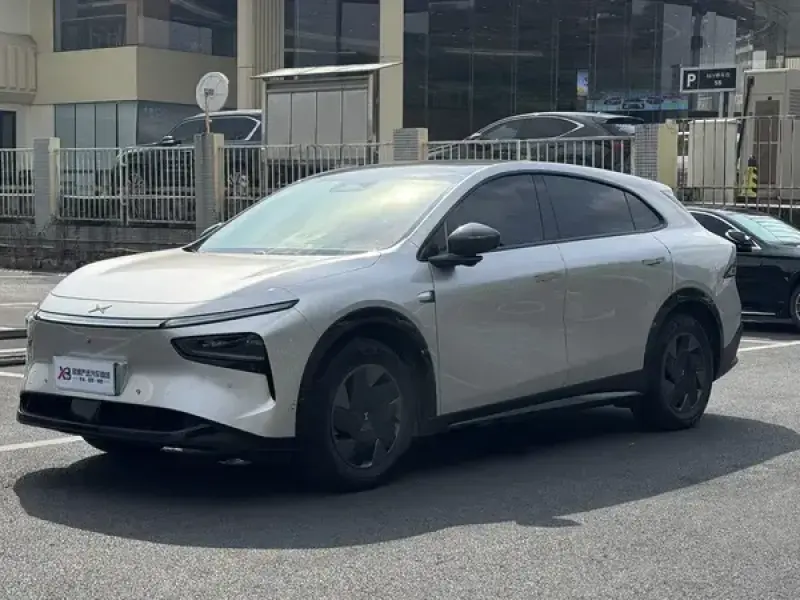 2025 Xpeng G7 с пробегом 22 000 км