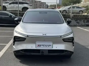 2025 Xpeng G7 с пробегом 22 000 км