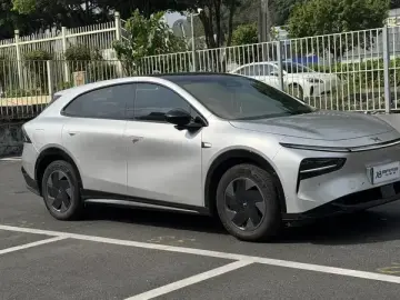 2025 Xpeng G7 с пробегом 22 000 км