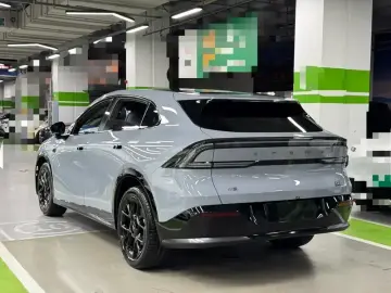 2025 Xpeng G7 с пробегом 14 000 км