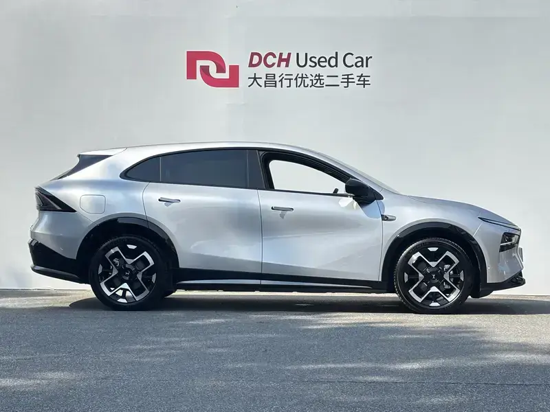 2025 Xpeng G7 с пробегом 8 000 км
