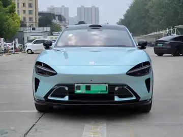 2025 Xiaomi YU7 с пробегом 16 000 км