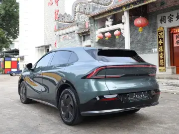2025 Xpeng G7 с пробегом 10 000 км