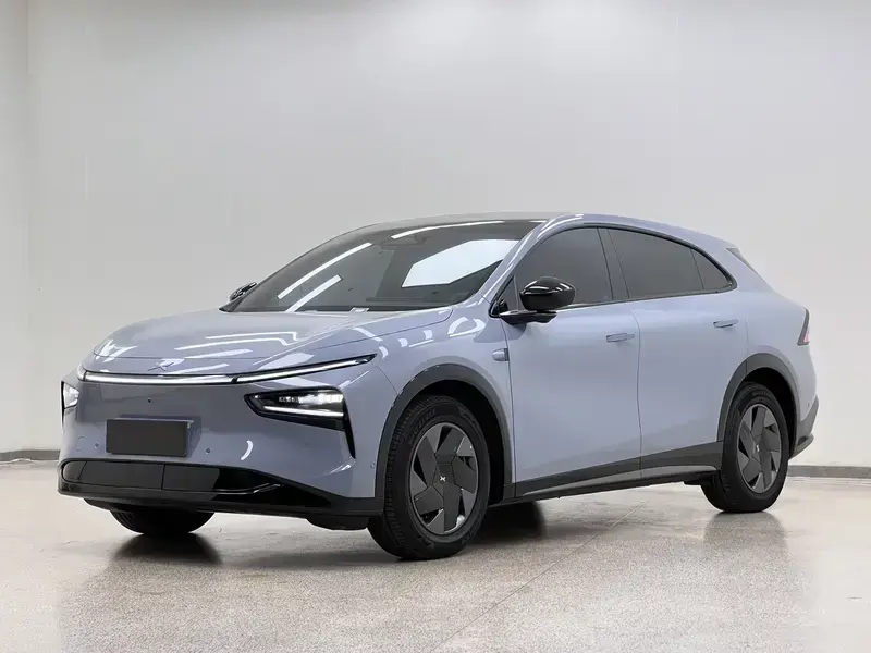 2025 Xpeng G7 с пробегом 6 900 км