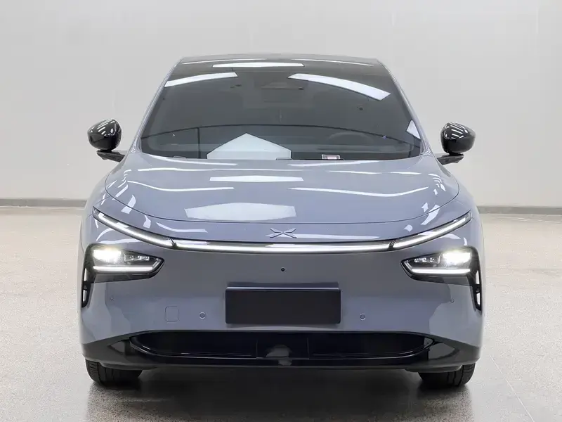 2025 Xpeng G7 с пробегом 6 900 км