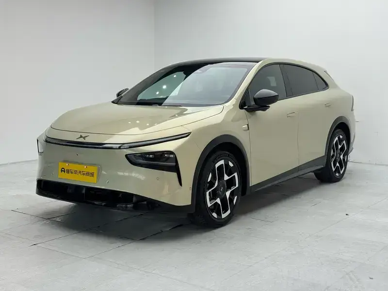 2025 Xpeng G7 с пробегом 3 000 км