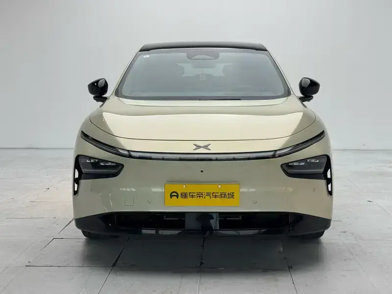 2025 Xpeng G7 с пробегом 3 000 км