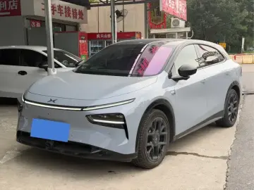 2025 Xpeng G7 с пробегом 11 000 км