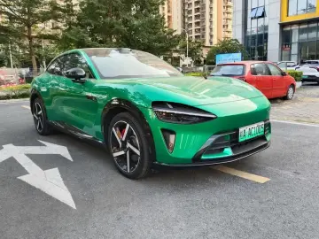 2025 Xiaomi YU7 с пробегом 28 000 км