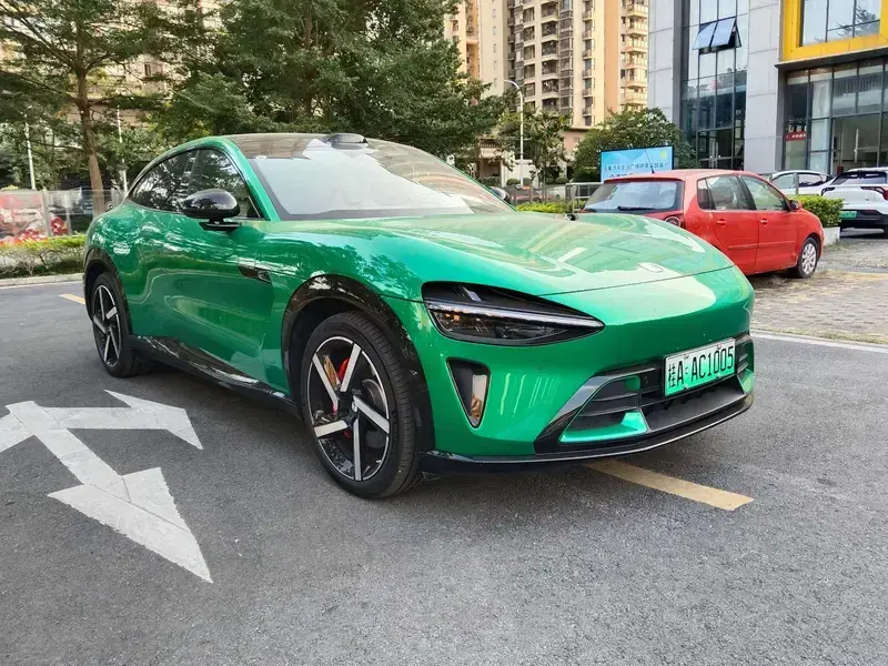 2025 Xiaomi YU7 с пробегом 28 000 км