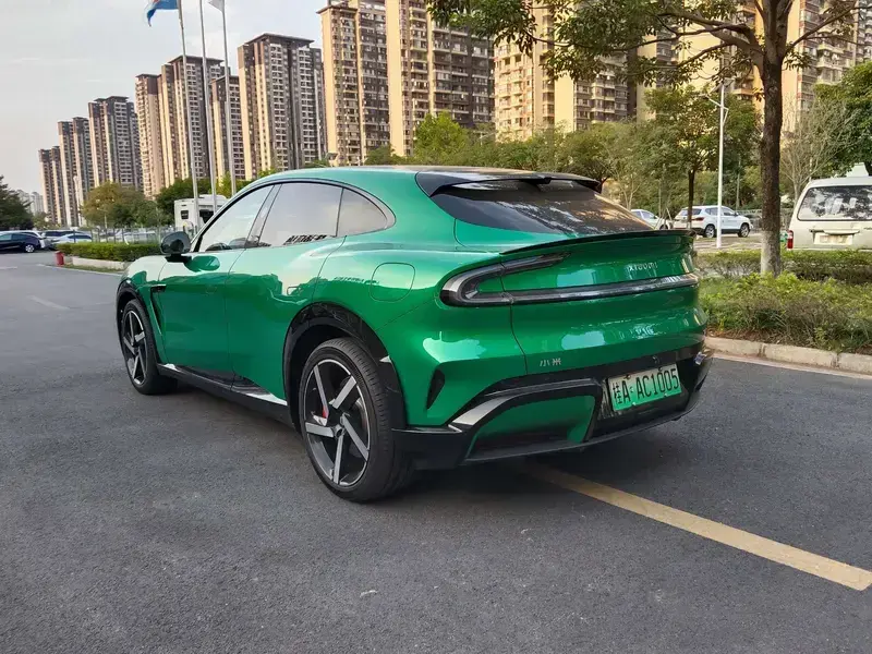 2025 Xiaomi YU7 с пробегом 28 000 км