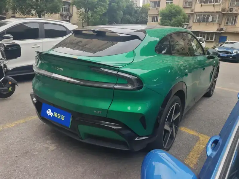 2025 Xiaomi YU7 с пробегом 62 000 км