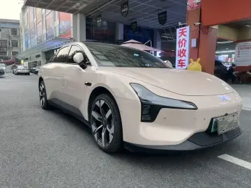 2024 Xpeng Mona M03 с пробегом 31 000 км