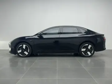 2026 Xpeng Mona M03 с пробегом 14 400 км