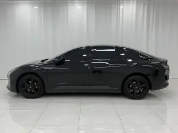 2024 Xpeng Mona M03 с пробегом 45 200 км