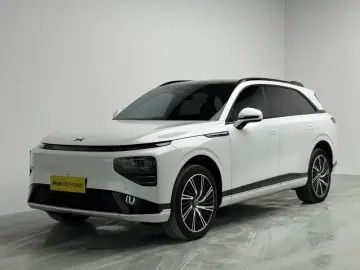 2022 Xpeng G9 с пробегом 124 200 км