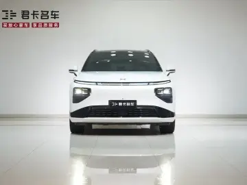 2026 Xpeng G9 с пробегом 12 000 км