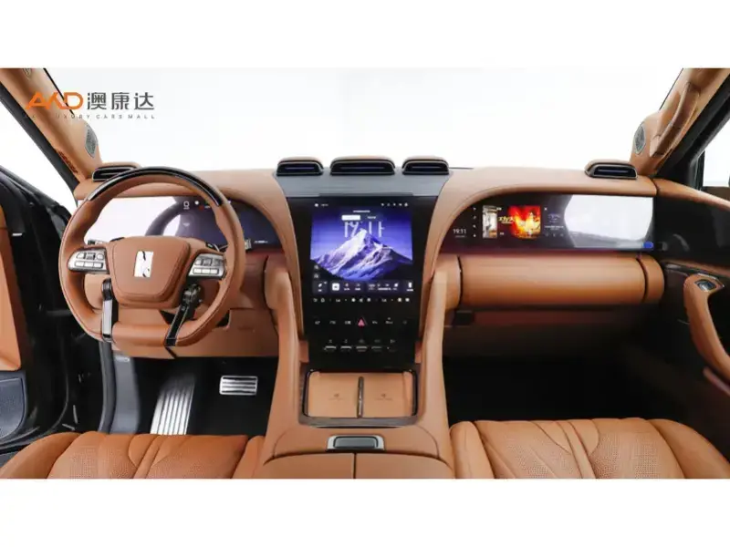 2023 BYD Yangwang U8 с пробегом 40 800 км