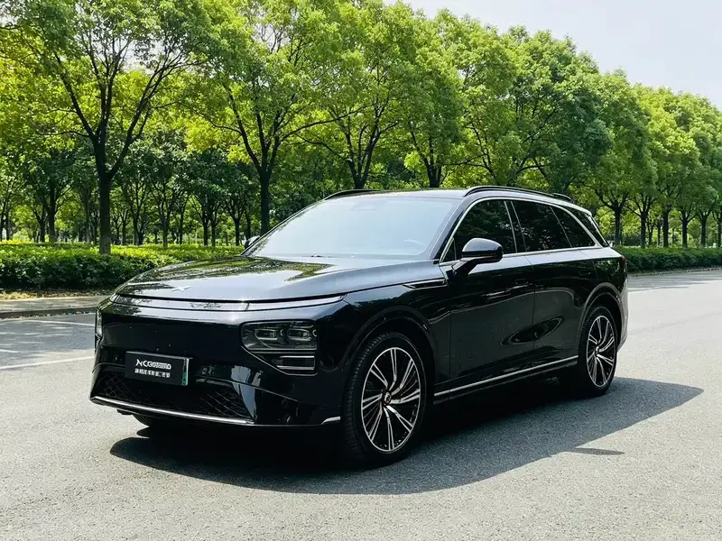 2024 Xpeng G9 с пробегом 66 000 км