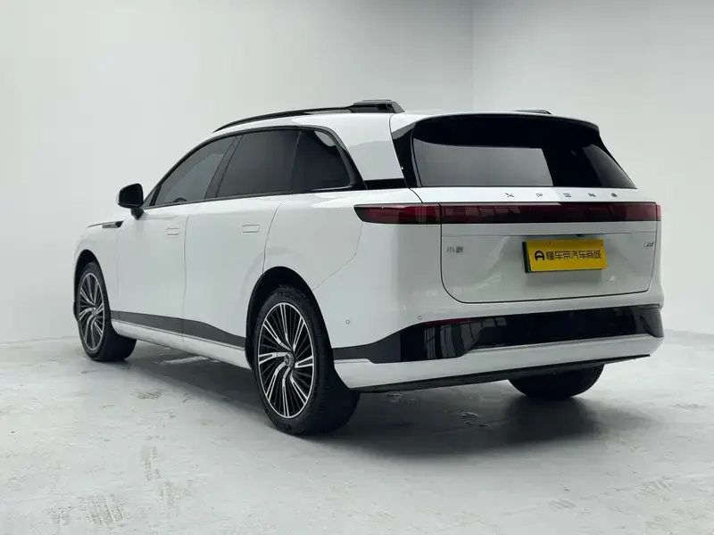 2022 Xpeng G9 с пробегом 81 000 км