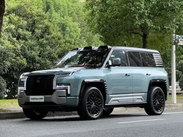 BYD Yangwang U8