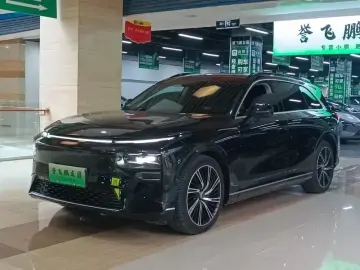 2024 Xpeng G9 с пробегом 58 000 км