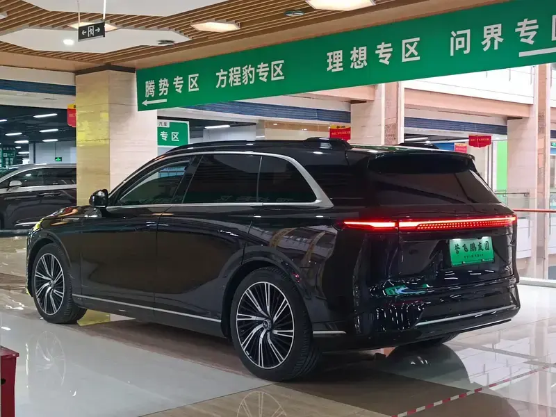 2024 Xpeng G9 с пробегом 58 000 км