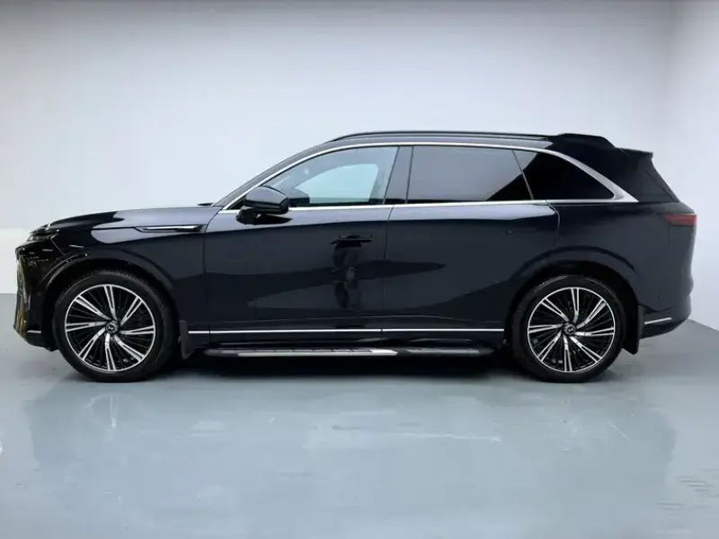 2024 Xpeng G9 с пробегом 59 000 км