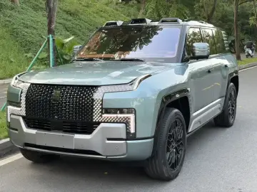BYD Yangwang U8