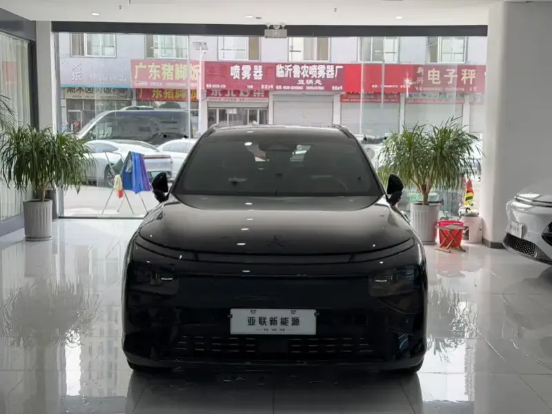 2026 Xpeng G9 с пробегом 6 000 км