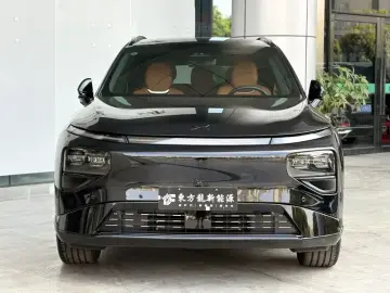 2026 Xpeng G9 с пробегом 2 600 км