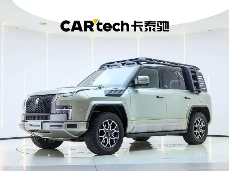 2024 BYD Yangwang U8 с пробегом 34 400 км