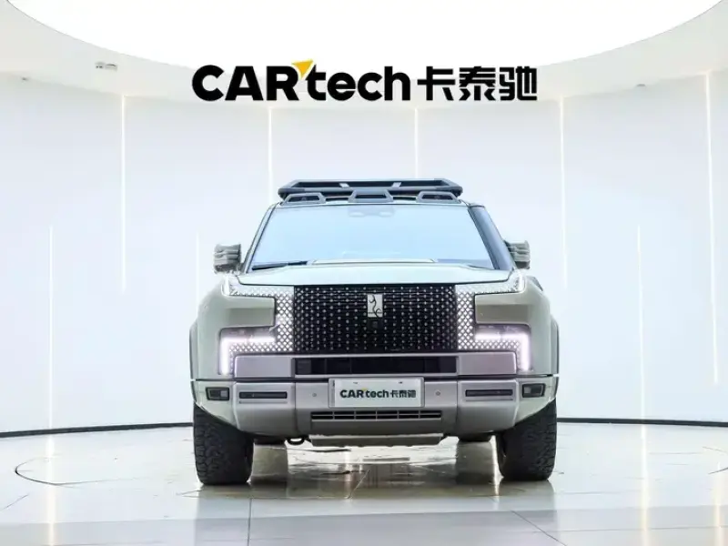 2024 BYD Yangwang U8 с пробегом 34 400 км