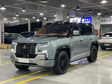 BYD Yangwang U8