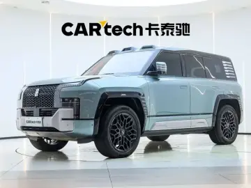 BYD Yangwang U8