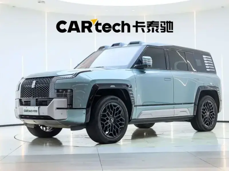 2023 BYD Yangwang U8 с пробегом 34 700 км