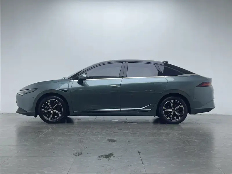 2024 Xpeng P5 с пробегом 52 700 км