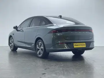2024 Xpeng P5 с пробегом 52 700 км