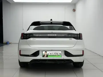 2023 Zeekr 001 с пробегом 49 000 км