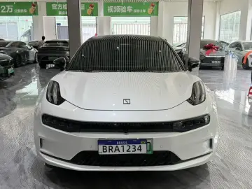 2023 Zeekr 001 с пробегом 63 000 км