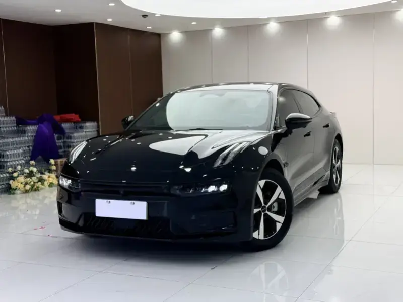 2023 Zeekr 001 с пробегом 53 000 км