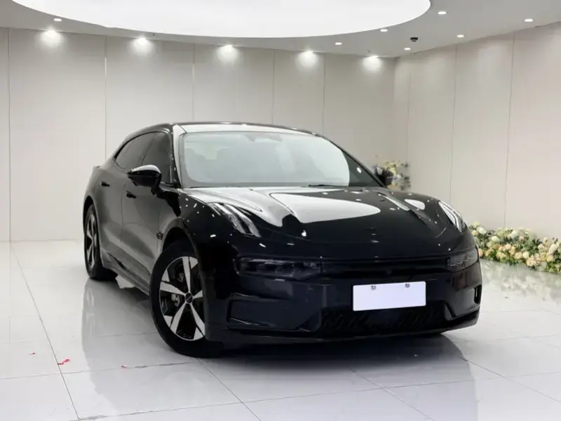 2023 Zeekr 001 с пробегом 53 000 км