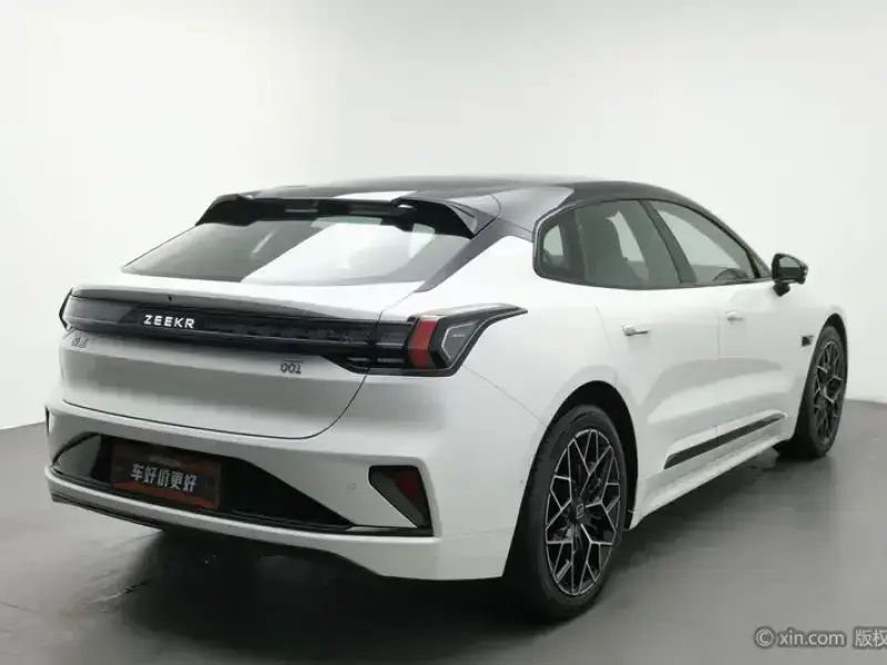 2024 Zeekr 001 с пробегом 87 800 км